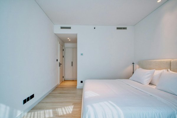 Quels sont les secrets pour une randonnée réussie dans les montagnes du Monténégro : équipements et conseils ?